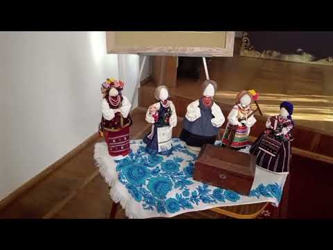 ​У Звягелі відбулася виставка ляльок-мотанок майстринь з України та з-за кордону