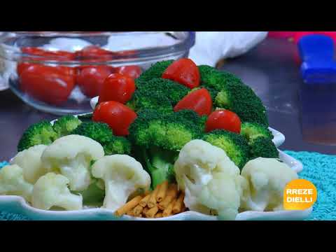 Report Tv -Rreze Dielli, "Te gatuajme me Zonjen Tefta" 22 dhjetor 2017 Pjesa 2