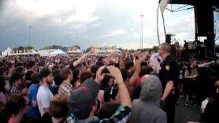 New Found Glory - Dig My Own Grave (Live at Journeys Backyard BBQ 2011)