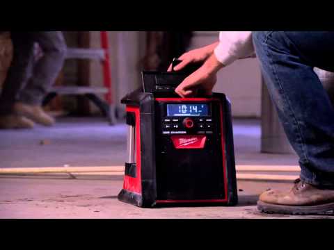 Радио / зарядное устройство с Bluetooth Milwaukee M18 RC-0