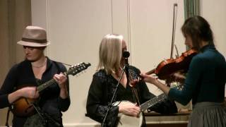 Lonesome Road (Traditional) performed by The Runaways