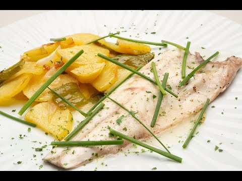 Lubina con patatas panadera - Karlos Arguiñano en tu cocina