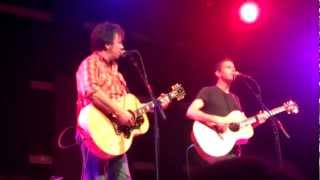 Released - Glen Phillips (with Grant Lee Phillips @ World Cafe 10/04/2012)