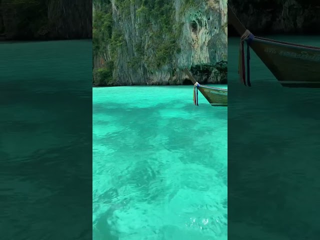 Vídeo relacionado con Phi Phi Island: Ein Bericht (German Edition)