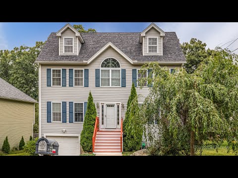 56 Bradford St, Haverhill MA - Christina Frost, Crowell & Frost Realty Group - Tel 978-766-3467