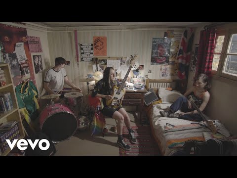 TOYBLOÏD - SHINY KID (Clip officiel)