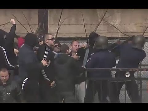 CSKA Sofia supporters fight police 23.3.2014