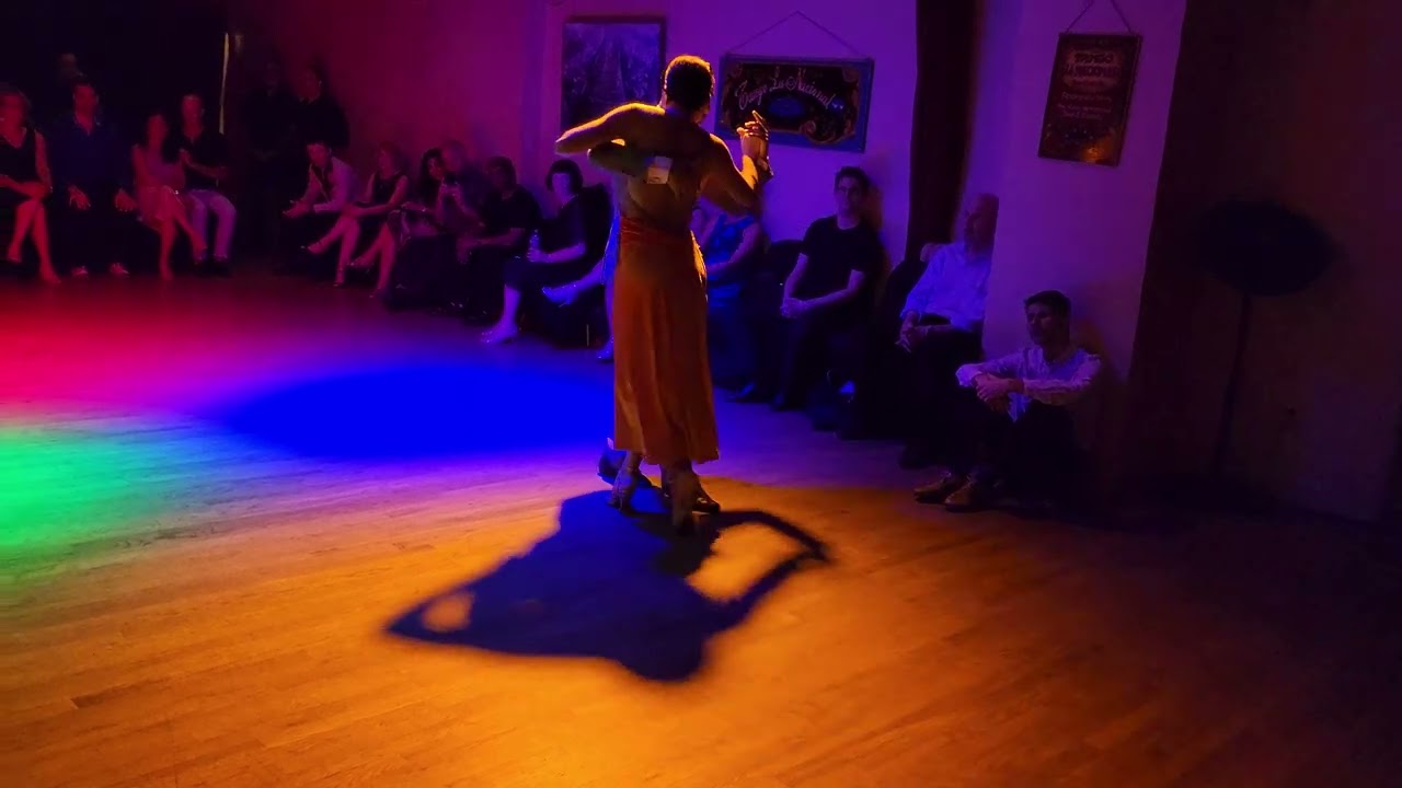 Video thumbnail for Yesica Esquivel & Ariel Leguizamon - Buscándote