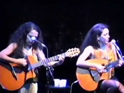 Tetê Espíndola, Alzira E, Luhli e Lucina no Centro Cultural de São Paulo.