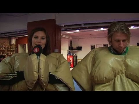 Jay och Minnah sumobrottas: "F*ck this shit" - Idol Sverige (TV4)