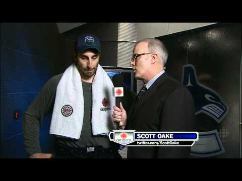 Canucks Vs Predators - Game 1 Highlights - 2011 Playoffs - 04.28.11 - HD