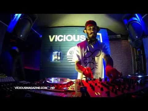 Cumhur Jay - Vicious Live @ www.viciouslive.com