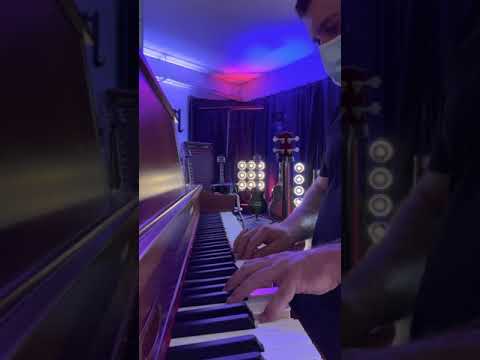 Une Mélodie de Paris (Live)