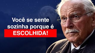 O preço invisível de ser uma mulher escolhida: por que ela se isola? – Carl Jung