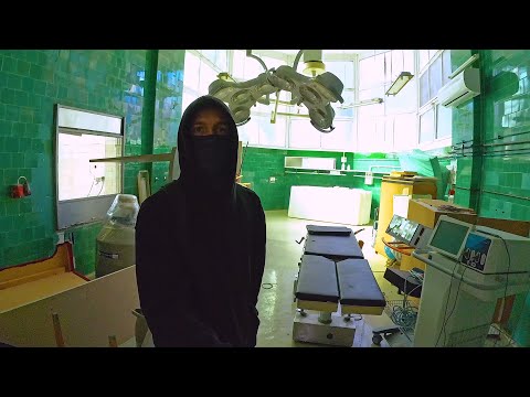 Egy Elhagyatott Kórházra Bukkantunk, ami működhetne is...