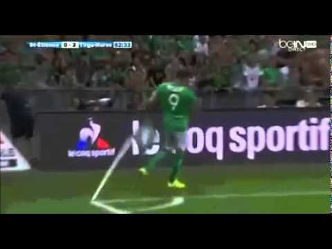 Nolan Roux thunderous hit to the ballboy's head - Europa League