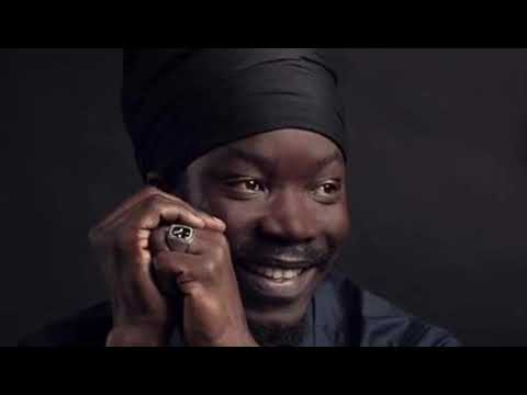 Shocking Murray, Interview with Shugga Wayne on rockers radio, about his banana song