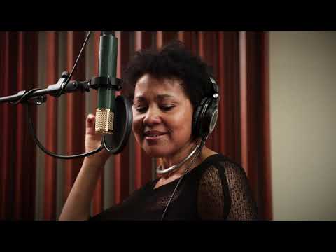 Yemaya Asesu (Canto Afrocubano) - Footprints 4et