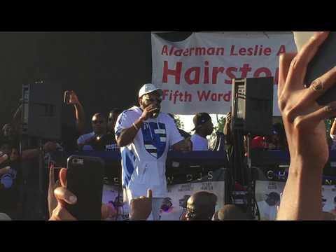 Chuck Roberts Live Acapella