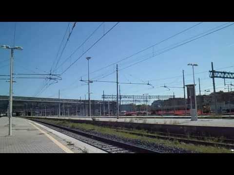 E655.272 sul MRV 57614 Frosinone - Roma Smistamento, in transito a Roma Tiburtina