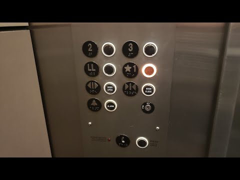 Dover/ThyssenKrupp Hydraulic Elevator @ Chagrin Plaza East, Beachwood, OH