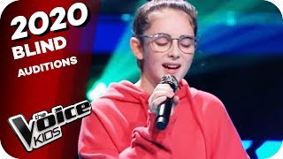 Joss Stone - Fell In Love With A Boy (Gianna) | The Voice Kids 2020 | Blind Auditions