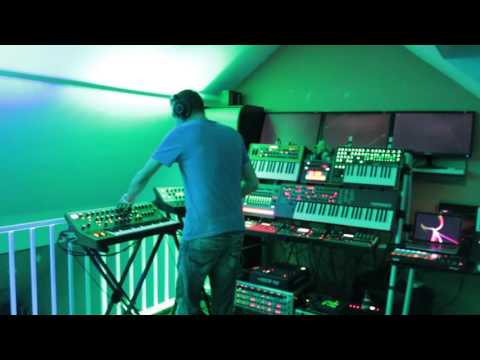 LexX - Live Techno (Elektron Dark Trinity, AIRA, Sub37, Nord Lead 4) #35