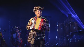 Carlos Vives - Amor Sensible (En Vivo desde el Teatro Julio Mario Santodomingo)