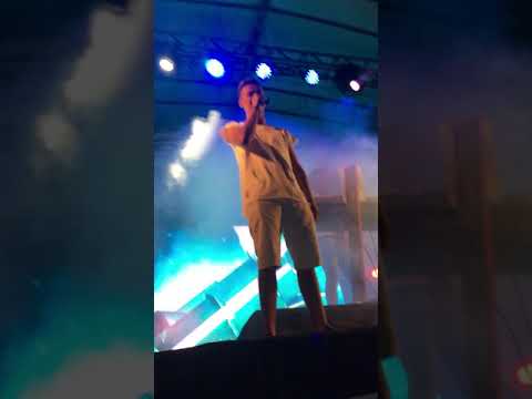 MENINO DE RUA - Maycon Coelho & Pepe Moreno - Show Japuranã MT