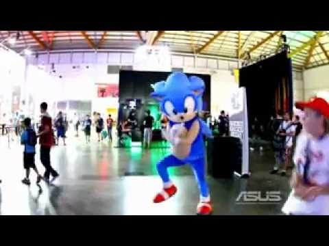 Sonic the Hedgehog does Gangnam Style! (Cosplay)