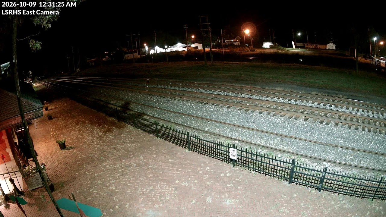 Live webcam view of Trenes del Lake Shore Railway Museum