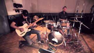 My Sweet Mama (Will Kick Your Ass) - Willie &amp; Allie