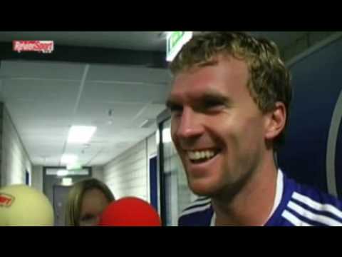 Erwig Interview wird von Kühn gestört