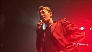 VAV (브이에이브이) - Give it to me - Meet n Live in Europe - Paris 20191123