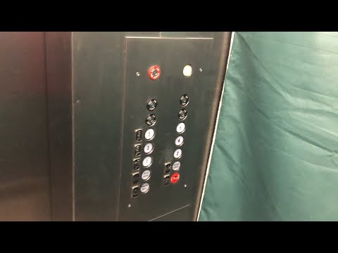 Fast Schindler Haughton traction elevators - Airport Office Park 4 - Carnot-Moon, PA