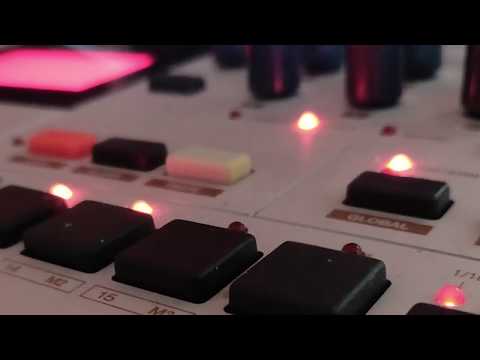 Playing around with Elektron Machinedrum SPS-1