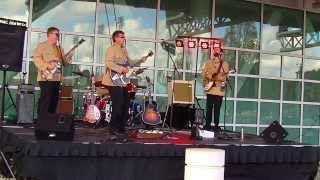 RubberSoul Beatles Tribute Band Performs Slow Down