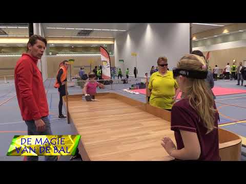 De Magie van de Bal - Afl. 5 Beweegloket geopend in Zuiderpark.