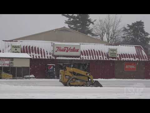 02-15-2021 Western KY - Locals Unbothered by Snow as Plows Keep Roads Clear