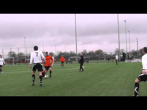 Opjestropdas 9 maart 2013 VV De Meern 9 - JSV Nieuwegein 10 com 6-3 subtiel tikje