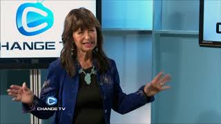 Having a #1 Record, being married to Waylon Jennings + More with (Artist &amp; Author) Jessi Colter