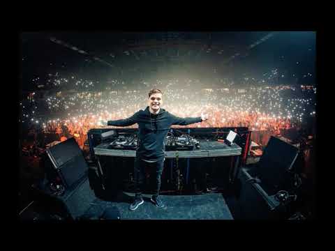 Middle X Hoohah (Martin Garrix Mashup)