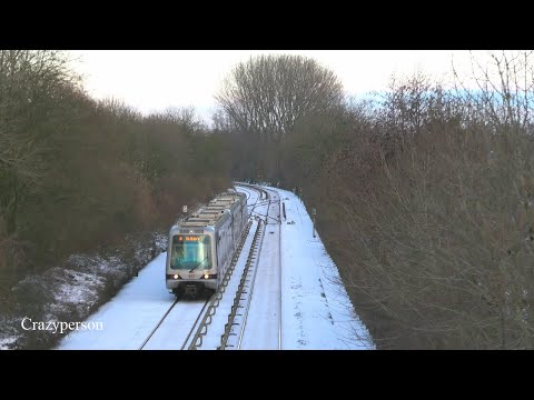 RET Metro D in de Sneeuw Bovenaf Rhoon Rotterdam