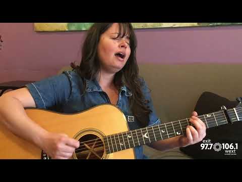 Emily Scott Robinson "Time Traveler" (EXT at Caffe Lena)