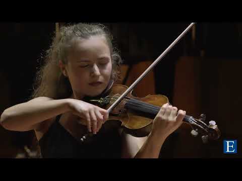 PABLO DÍAZ: Another World (for solo violin) - Sara Valencia