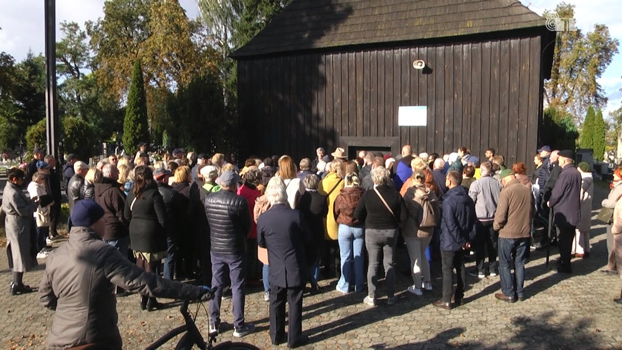 „Sieradzkie smaczki” i spacer po „starym cmentarzu”