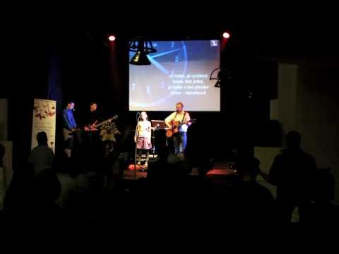 Pt.1 , Mirek, Martin, Mirek, Hanka a Ráchel na nedělní bohoslužbě CBH Praha 9. 1. 2011