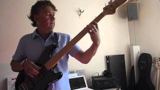 Video thumbnail for Essai Ibanez Roadster RS820 79 fretless by arnaud morin