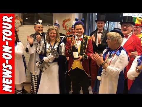 Wiehl: Weiberfastnacht 2017 | 11Uhr11 | Übernahme Rathaus (Rawcut) 23.02.2017 Oberberg  NRW Karneval