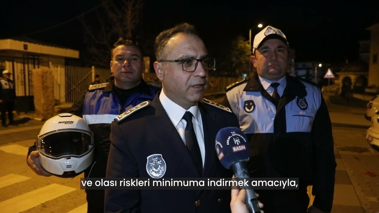  ÖĞRENCİLERE TRAFİKTE GÖRÜNÜRLÜK DESTEĞİ REFLEKTÖRLÜ KOL BANDI VE ÇIKARTMA DAĞITIMI DÖRDÜNCÜ YILINDA